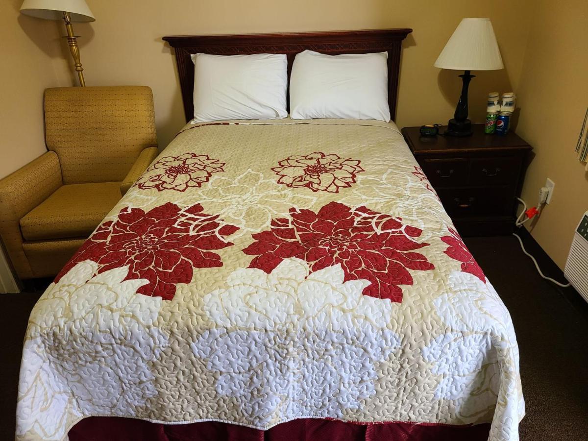Clarysville Motel Frostburg Экстерьер фото